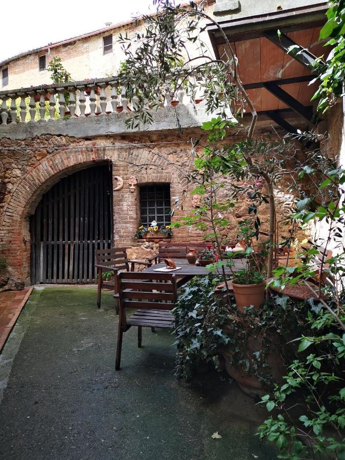 Antico Borgo Di Torri Bed & Breakfast Sovicille Exterior photo