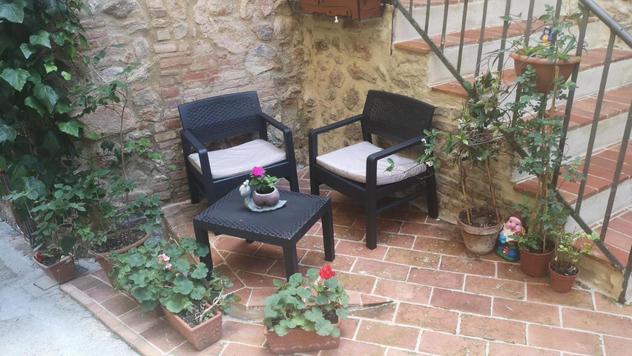 Antico Borgo Di Torri Bed & Breakfast Sovicille Exterior photo