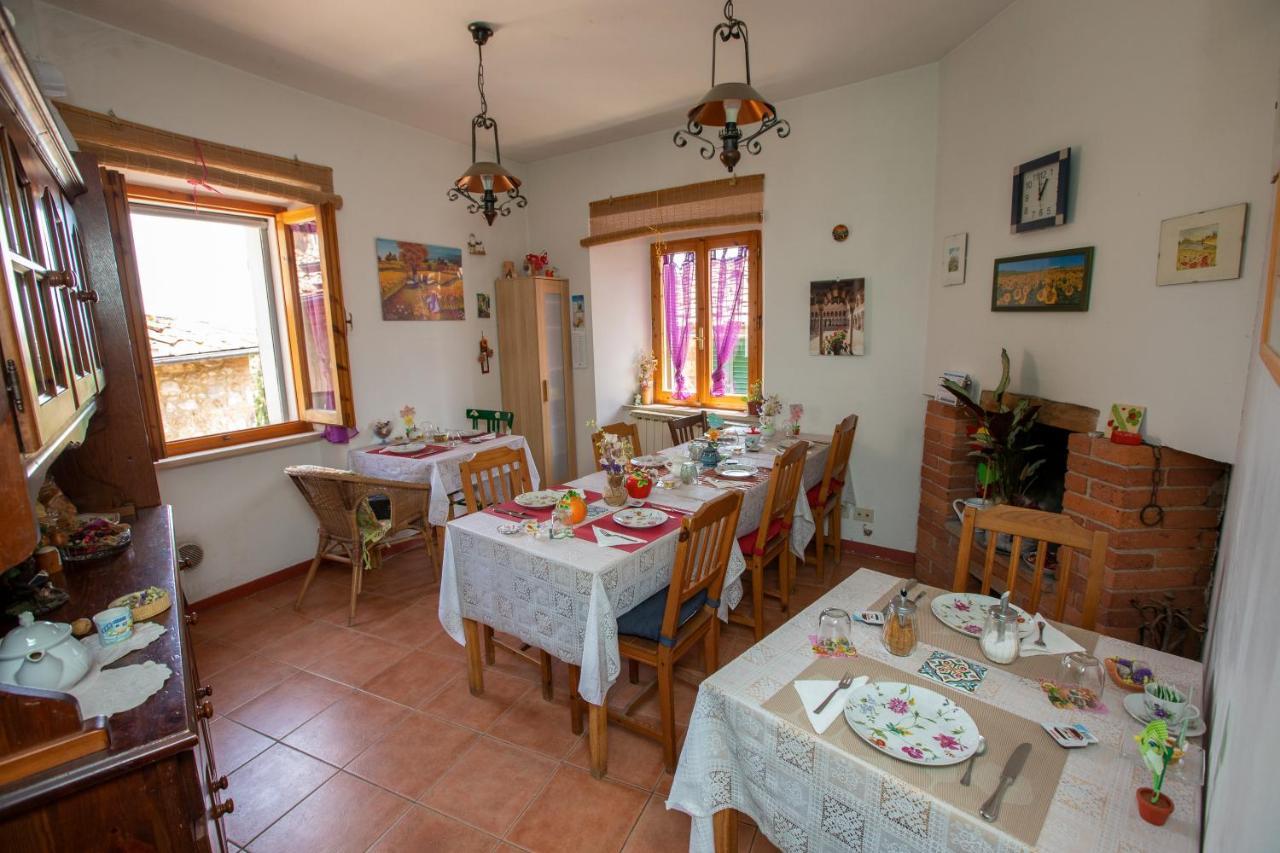 Antico Borgo Di Torri Bed & Breakfast Sovicille Exterior photo