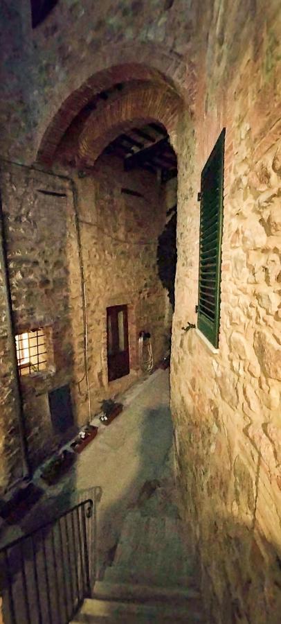 Antico Borgo Di Torri Bed & Breakfast Sovicille Exterior photo